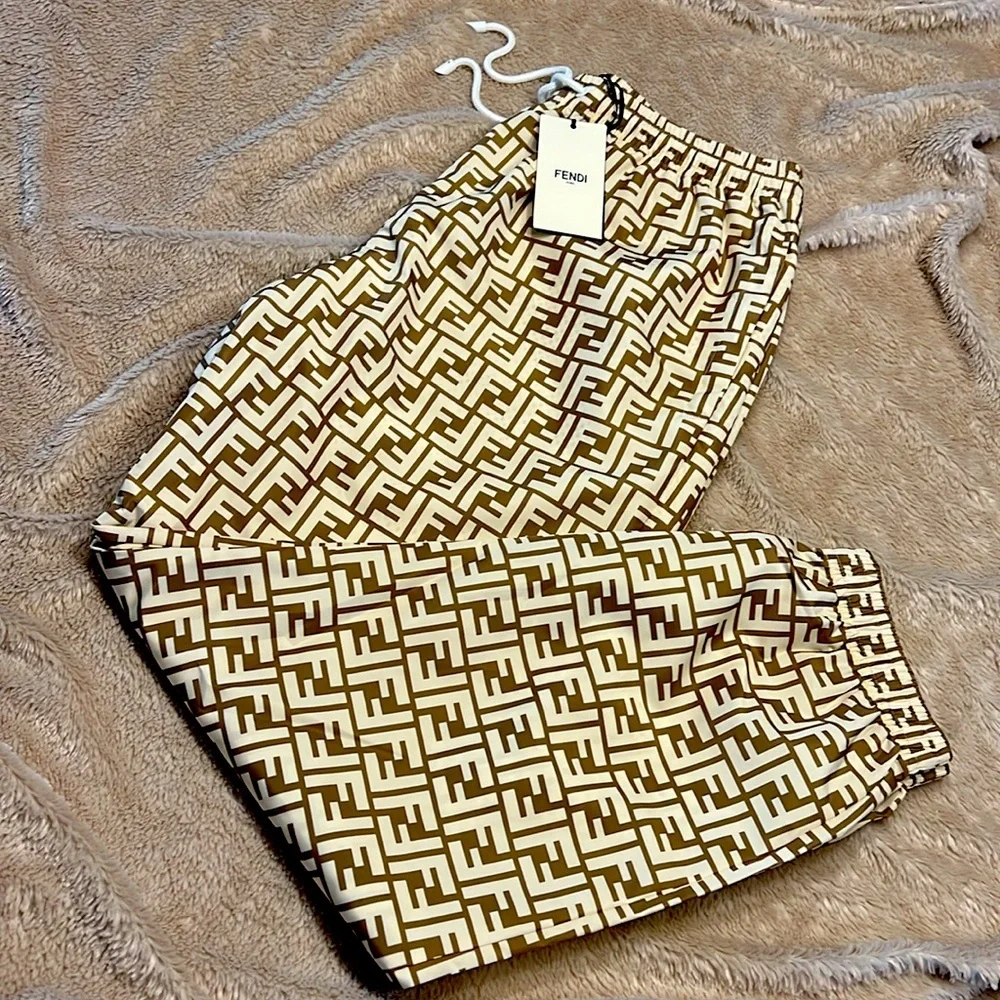 FENDI 2022 Zucca Monogram Collection - Picture 15 of 16